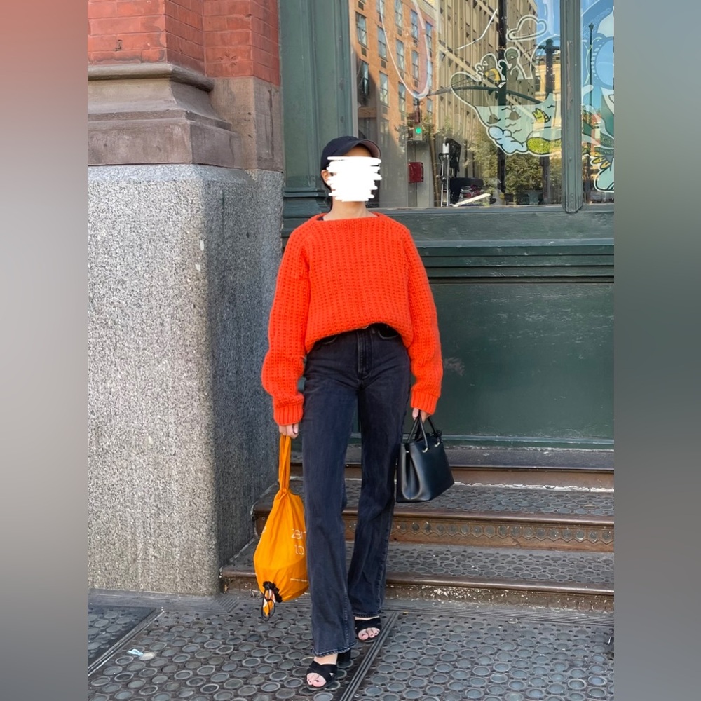 GIGANTIC OVERSIZED ORANGE SWEATER